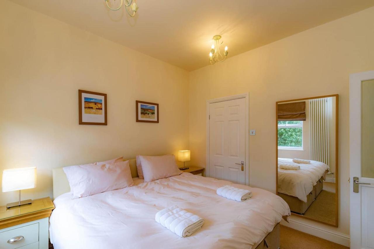 Park Crescent Apartment Йорк Екстериор снимка